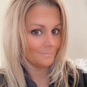 Meet your Posher, Lori